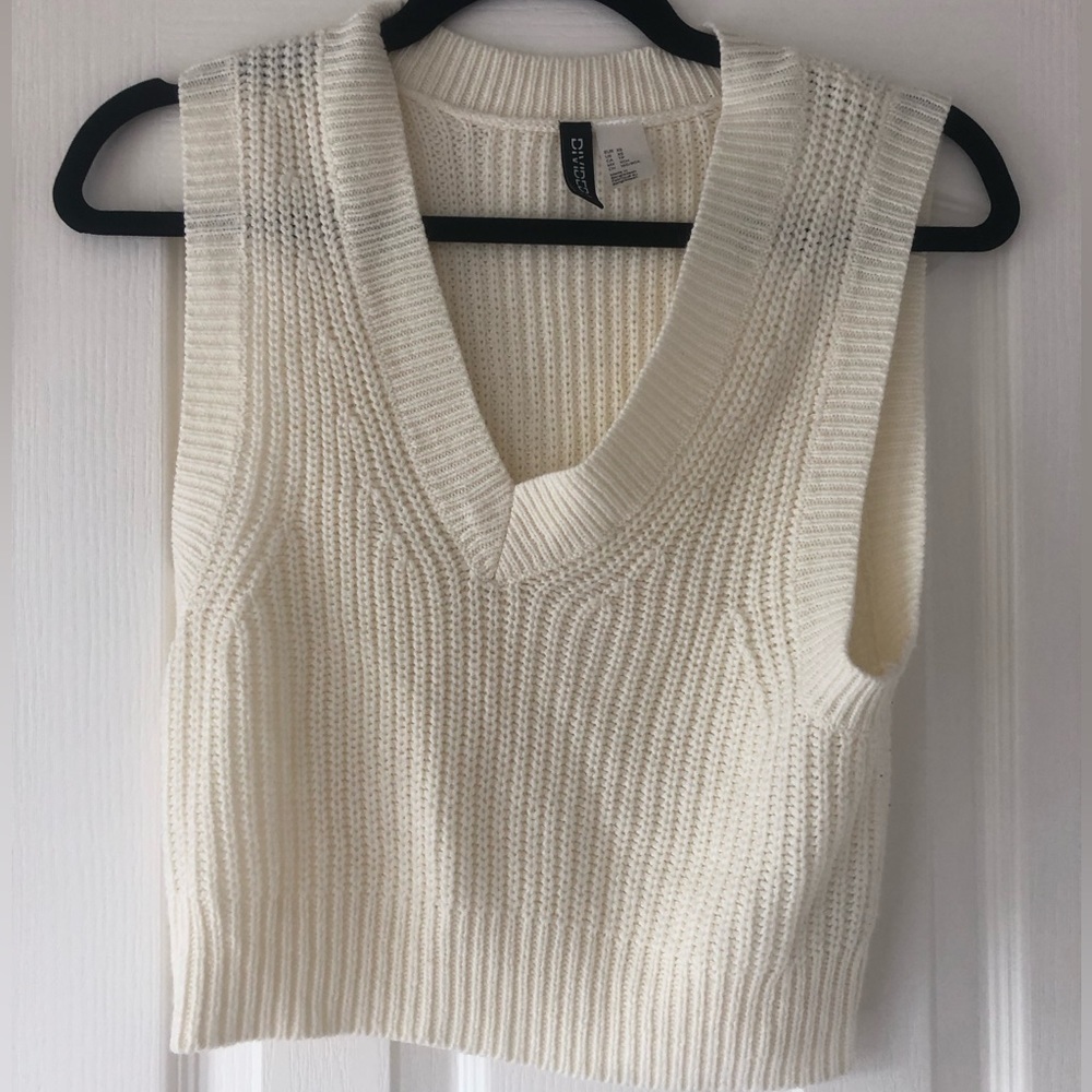 H&M sweater vest
